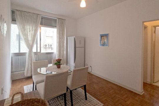 Apartamento para alugar com 1 quarto, 45m² em Boqueirão, Santos