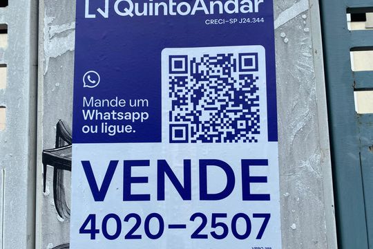 Plaquinha de casa de condomínio à venda com 2 quartos, 50m² em Anil, São Paulo