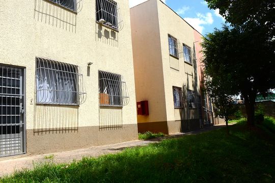 Fachada do bloco de apartamento à venda com 2 quartos, 49m² em Goiânia, Belo Horizonte
