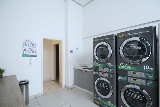 Área comum de apartamento para alugar com 2 quartos, 75m² em Camorim, Rio de Janeiro