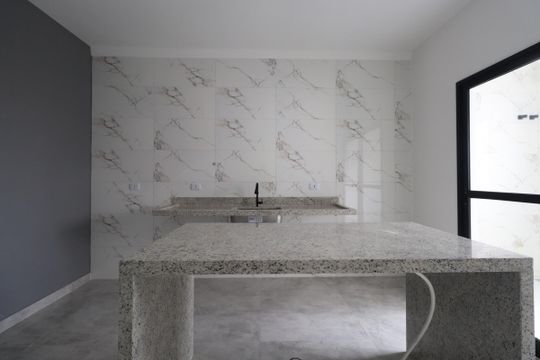 Cozinha de casa para alugar com 3 quartos, 200m² em Vila Santa Isabel, São Paulo