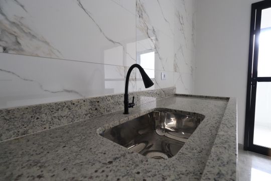Cozinha de casa para alugar com 3 quartos, 200m² em Vila Santa Isabel, São Paulo