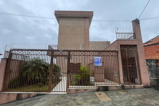 Fachada do Prédio de apartamento para alugar com 2 quartos, 40m² em Itaquera, São Paulo