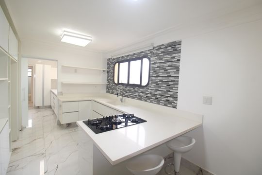 Cozinha de apartamento para alugar com 4 quartos, 153m² em Vila Nova Cachoeirinha, São Paulo