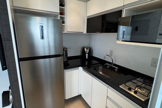 Cozinha de apartamento à venda com 1 quarto, 48m² em Vila Andrade, São Paulo