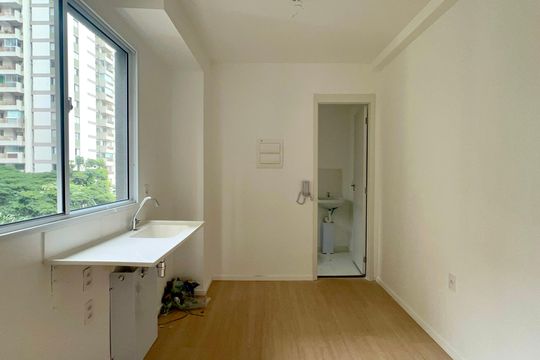 Cozinha de kitnet/studio à venda com 1 quarto, 24m² em Jardim Paulista, São Paulo