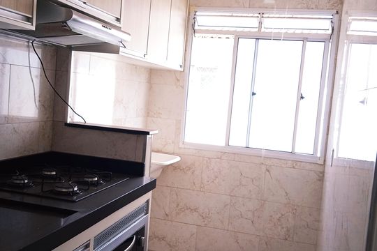 Cozinha de apartamento para alugar com 2 quartos, 48m² em Jardim Santa Terezinha (nova Veneza), Campinas