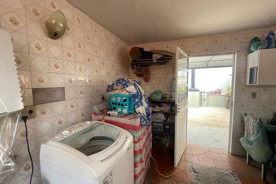 Casa à venda com 3 quartos, 260m² em Centro, São Leopoldo