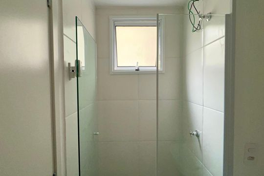 Banheiro de kitnet/studio à venda com 1 quarto, 24m² em Jardim Paulista, São Paulo