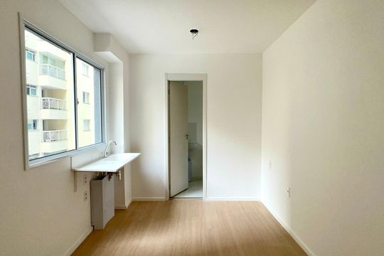 Sala de kitnet/studio à venda com 1 quarto, 24m² em Jardim Paulista, São Paulo