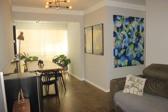 Sala com varanda Gourmet  de apartamento à venda com 2 quartos, 59m² em Picanço, Guarulhos