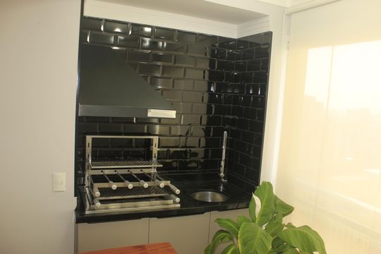 Sala com varanda Gourmet  de apartamento à venda com 2 quartos, 59m² em Picanço, Guarulhos