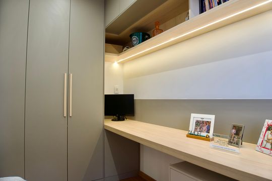 Quarto 1 de apartamento para alugar com 3 quartos, 79m² em Nova Suíça, Belo Horizonte