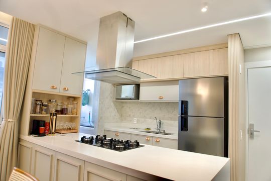 Cozinha de apartamento para alugar com 3 quartos, 79m² em Nova Suíça, Belo Horizonte