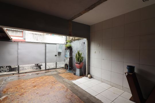 Garagem de casa à venda com 5 quartos, 300m² em Vila Mariza, São Bernardo do Campo