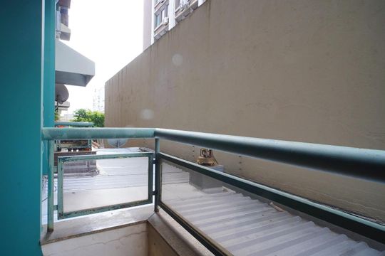 Varanda de apartamento à venda com 1 quarto, 55m² em Independência, Porto Alegre
