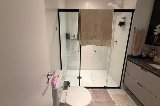 Banheiro Social de kitnet/studio à venda com 1 quarto, 43m² em Santa Paula, São Caetano do Sul