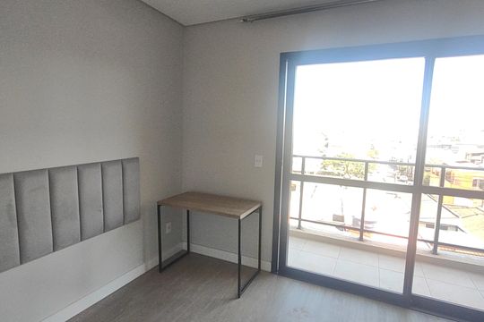 Quarto de kitnet/studio à venda com 1 quarto, 43m² em Santa Paula, São Caetano do Sul