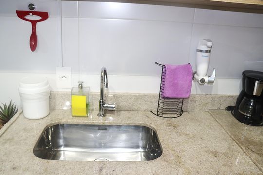 Cozinha de kitnet/studio à venda com 1 quarto, 24m² em Bela Vista, São Paulo