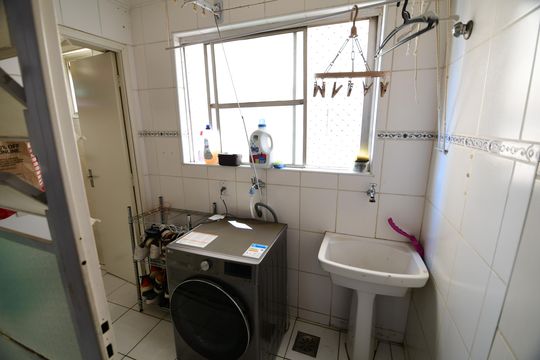 Área de Serviço de apartamento à venda com 2 quartos, 100m² em Cambuí, Campinas