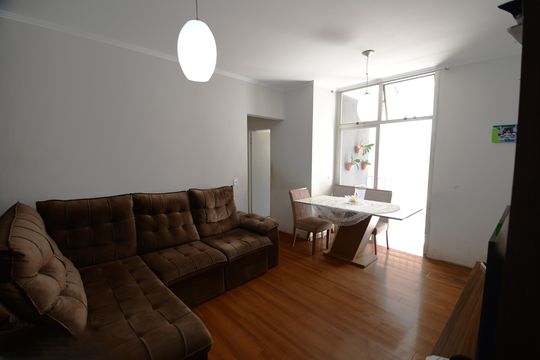 Apartamento à venda com 2 quartos, 100m² em Cambuí, Campinas