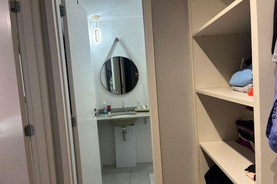 Closet de apartamento à venda com 4 quartos, 106m² em City América, São Paulo