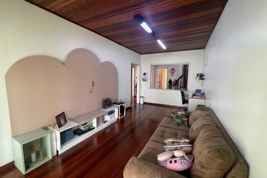 Sala 2 de casa à venda com 3 quartos, 215m² em Guarani, Novo Hamburgo