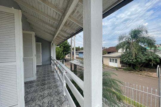 Varanda da Sala 2 de casa à venda com 3 quartos, 215m² em Guarani, Novo Hamburgo
