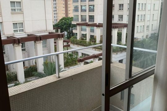 Apartamento para alugar com 2 quartos, 72m² em Vila Olímpia, São Paulo