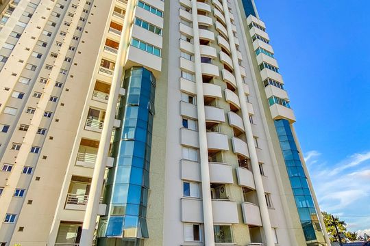 Fachada do bloco de apartamento à venda com 3 quartos, 77m² em Casa Branca, Santo André