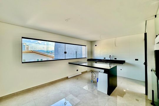 Cozinha de casa à venda com 3 quartos, 210m² em Jardim Vila Galvao, Guarulhos