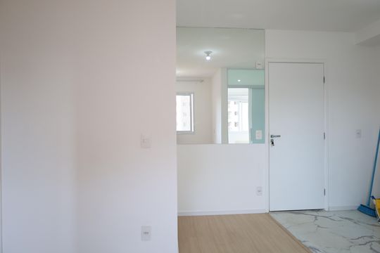 Apartamento para alugar com 2 quartos, 43m² em Vila Baby, São Paulo