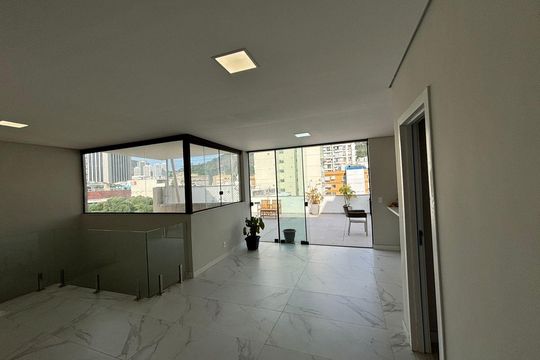 Área externa de apartamento para alugar com 3 quartos, 240m² em Botafogo, Rio de Janeiro