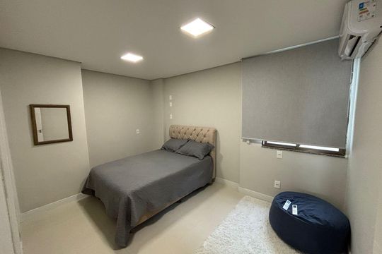 Quarto de apartamento para alugar com 3 quartos, 240m² em Botafogo, Rio de Janeiro