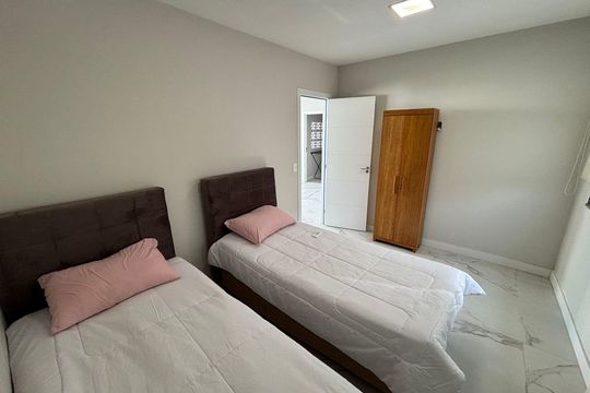 Quarto de apartamento para alugar com 3 quartos, 240m² em Botafogo, Rio de Janeiro