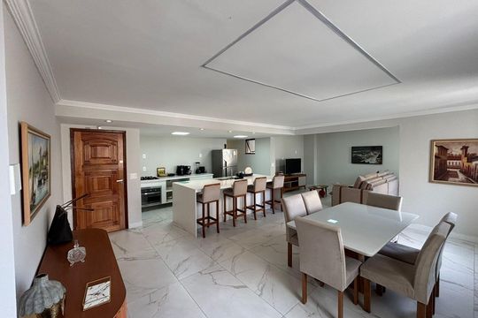 Sala de apartamento para alugar com 3 quartos, 240m² em Botafogo, Rio de Janeiro