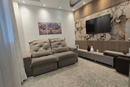 Sala de apartamento à venda com 3 quartos, 160m² em Milionários, Belo Horizonte
