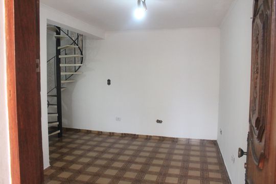 Casa à venda com 2 quartos, 210m² em Osvaldo Cruz, São Caetano do Sul