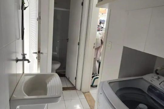 Área de serviço de casa para alugar com 4 quartos, 419m² em Patamares, Salvador