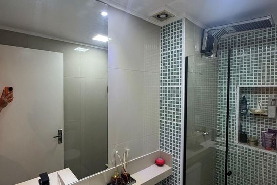 Banheiro de apartamento para alugar com 2 quartos, 42m² em Canhema, Diadema