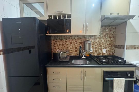 Cozinha de apartamento para alugar com 2 quartos, 42m² em Canhema, Diadema