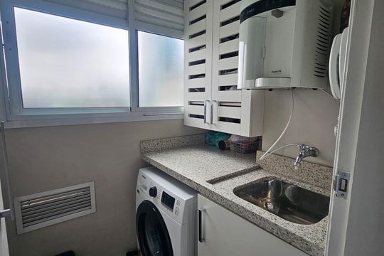 Área de serviço de apartamento à venda com 2 quartos, 85m² em Pinheiros, São Paulo