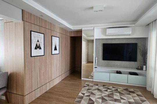 Apartamento à venda com 2 quartos, 85m² em Pinheiros, São Paulo