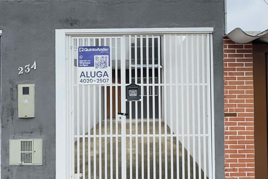 Fachada  de casa à venda com 2 quartos, 89m² em Jardim São Vicente, São Paulo