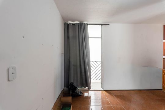 Sala de apartamento à venda com 2 quartos, 66m² em Jardim das Bandeiras, Campinas