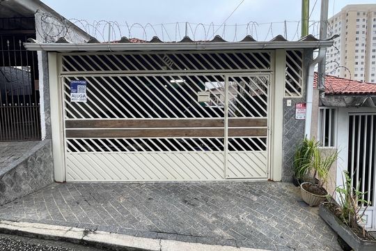 Fachada com Plaquinha FPOT-477 de casa para alugar com 2 quartos, 124m² em Jardim Celeste, São Paulo