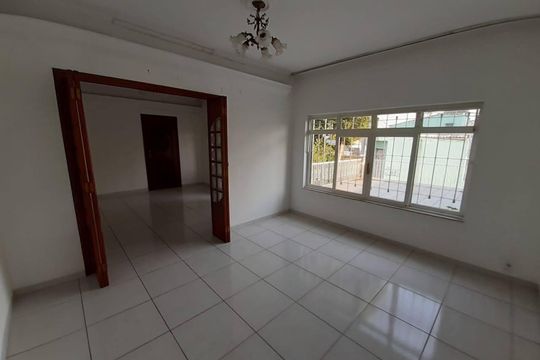 Casa à venda com 3 quartos, 255m² em Jardim Penha, São Paulo