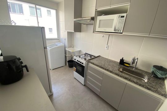 Cozinha de apartamento para alugar com 2 quartos, 52m² em Palmares, Belo Horizonte