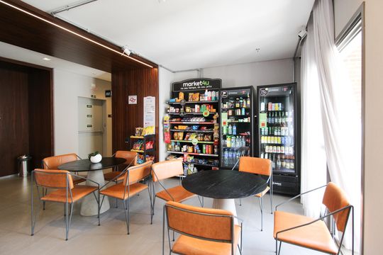 Área comum - Mercado de apartamento à venda com 1 quarto, 21m² em Indianópolis, São Paulo