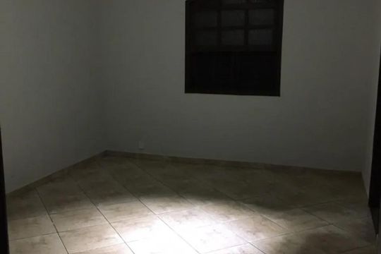 Quarto de casa para alugar com 4 quartos, 360m² em Cinquentenario, Belo Horizonte